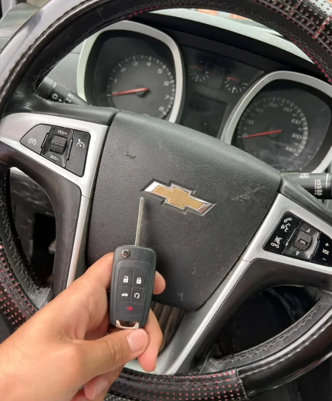 Luxury vehicle key fob programming requires specialized knowledge and equipment in Boca Raton
