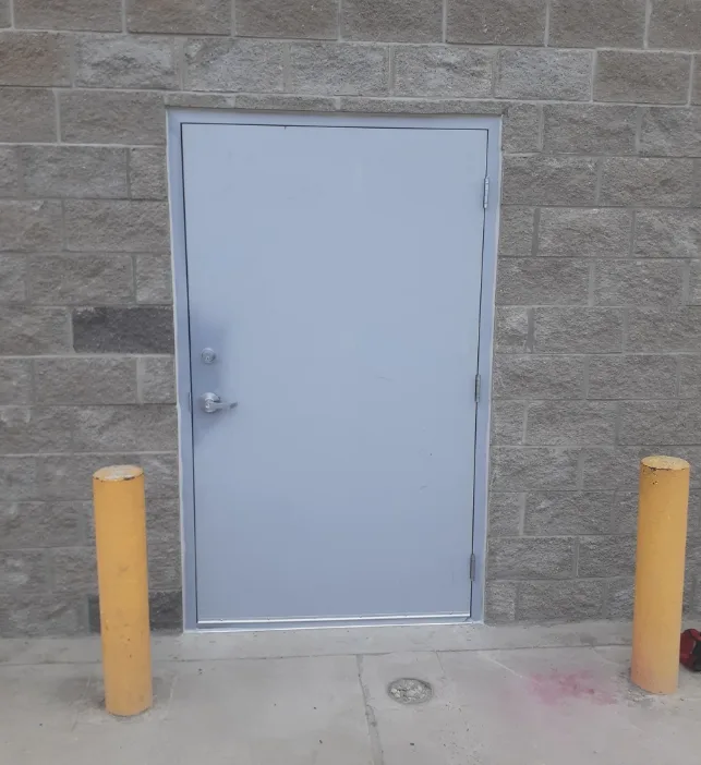 Hollow metal door repair and replacement for businesses